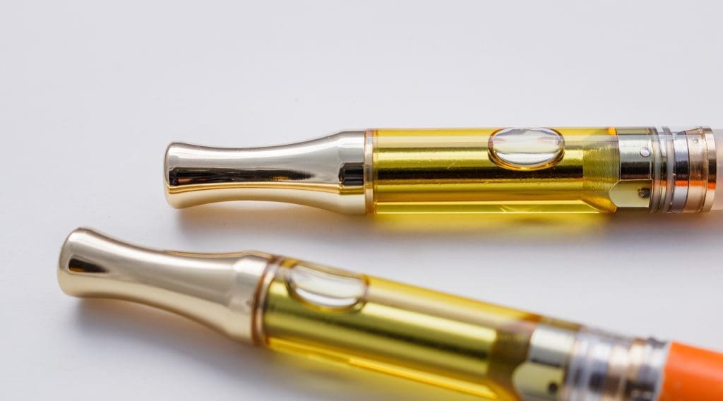 Two,Full,Grams,Concentrated,Thc/cbd,Oil,In,Glass,Cartridges,For filled 510 thread oil cartridges