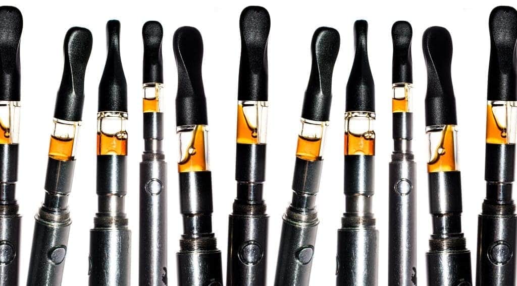 Vape,Pen.,Vape,Delta-8,,Cbd,Or,Thc,,Vaping,Marijuana,And 510 thread vapes