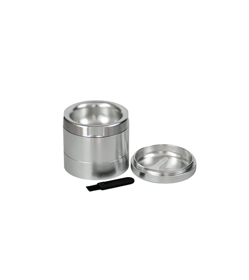 Stache 4 piece grynder silver with bottom off Stache 4 piece grynder silver with bottom off