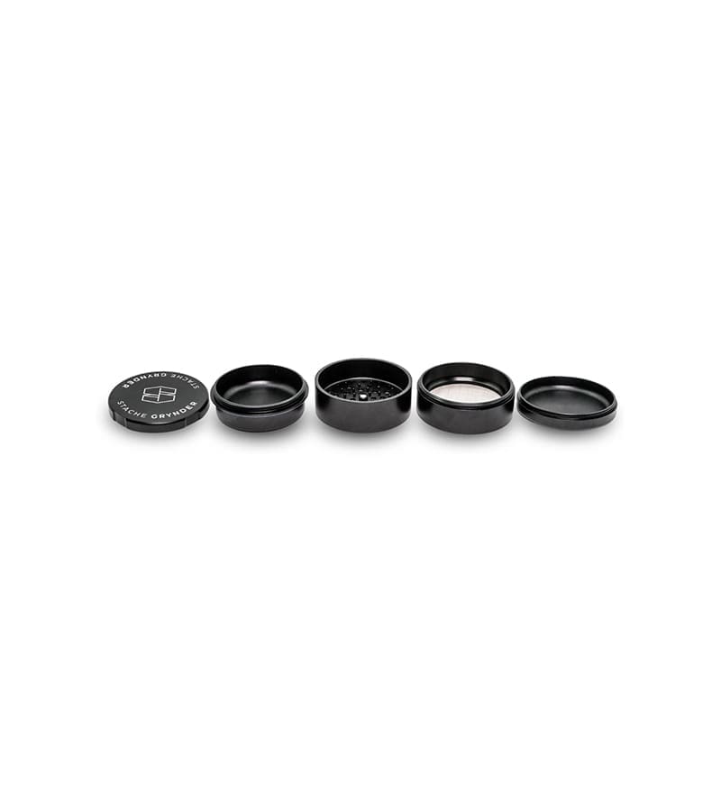 Stache Big 5 piece grynder black open with all 5 pieces separated Stache Big 5 piece grynder black open with all 5 pieces separated
